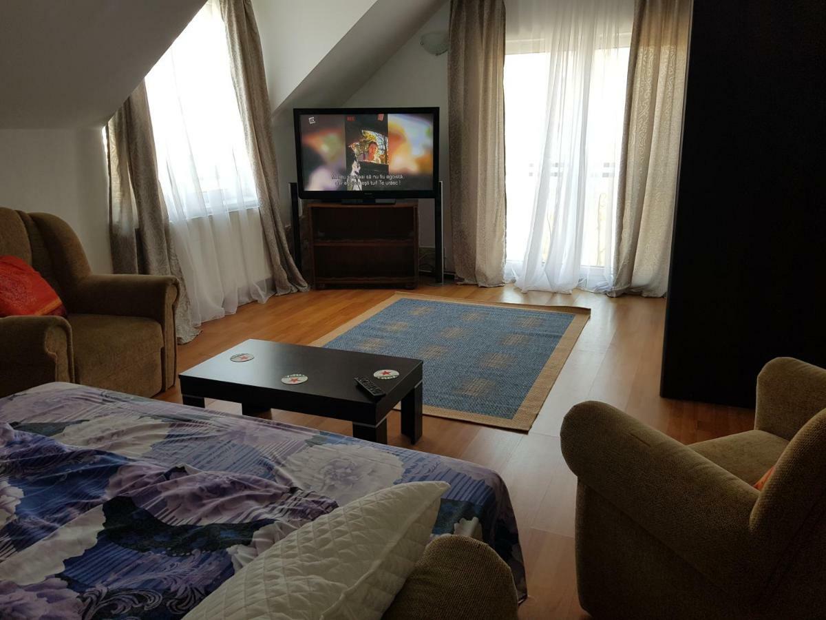 Penthouse Apartament 2 Floors, 2 Bedroom , 2 Bath, 120 Sqm , Inside Yard Parking Cluj-Napoca Exterior foto