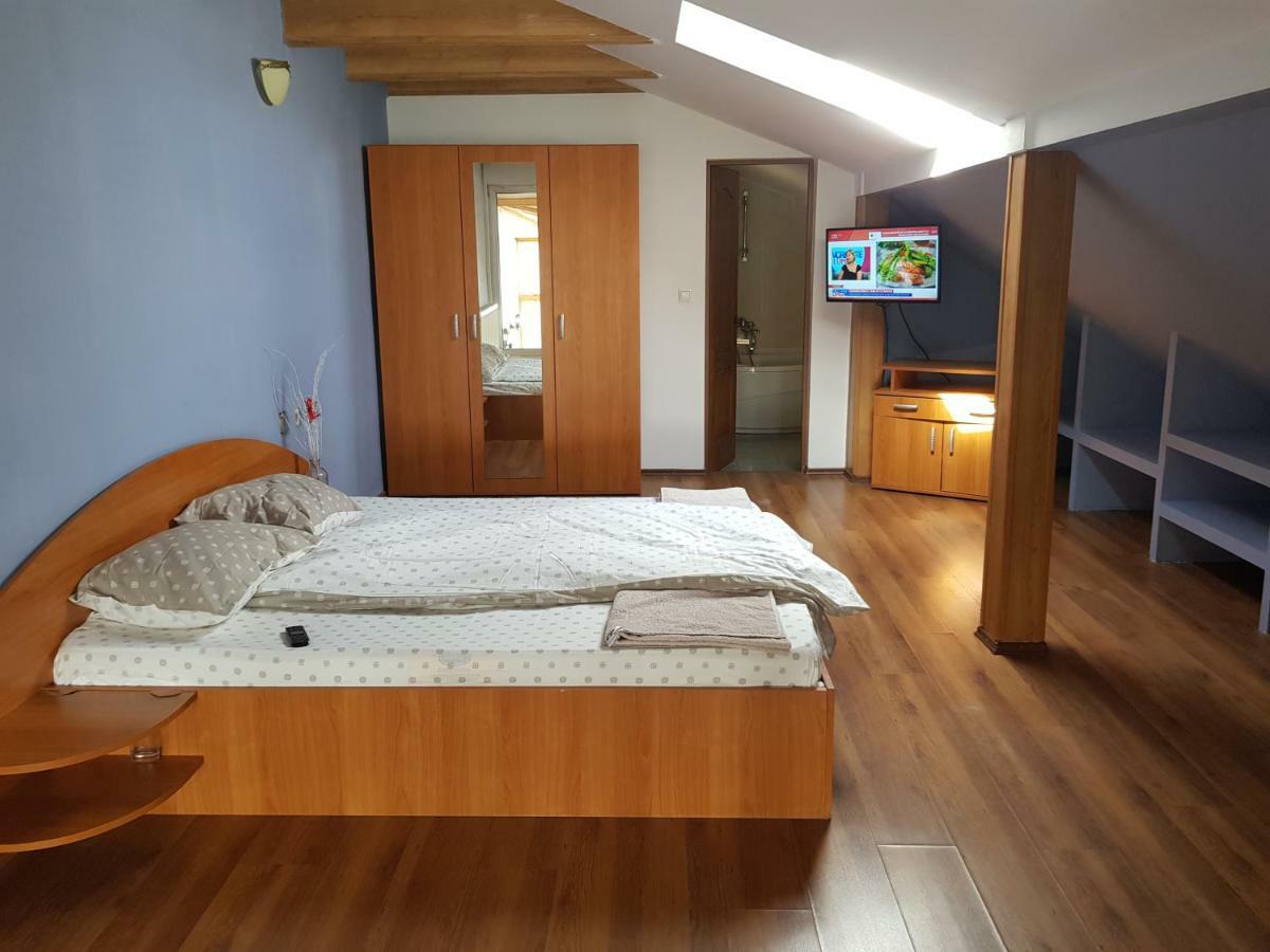 Penthouse Apartament 2 Floors, 2 Bedroom , 2 Bath, 120 Sqm , Inside Yard Parking Cluj-Napoca Exterior foto